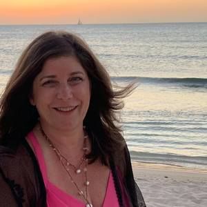 Meet your Posher, Neysa